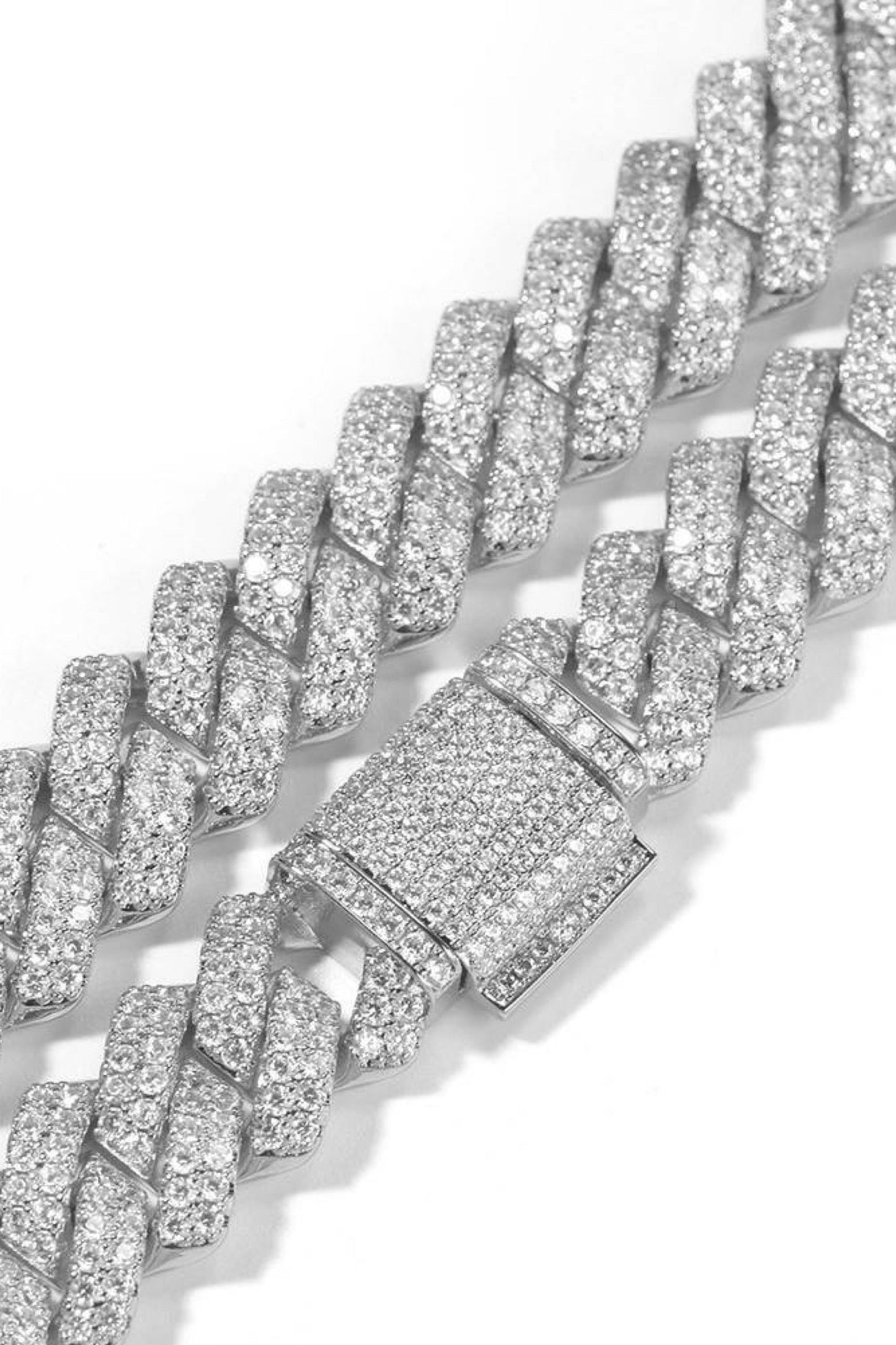 Cuban Link prong necklace chain micro paved with zirconias in rhodium plated by Lucky13